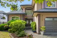 9117 207B STREET - thumbnail 5