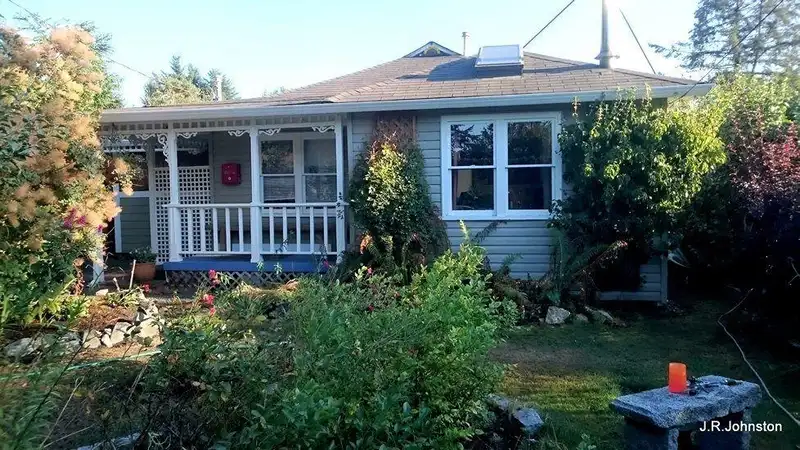 20530 WESTFIELD AVENUE - photo 2 of 39