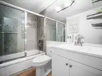 313 975 E BROADWAY - thumbnail 19