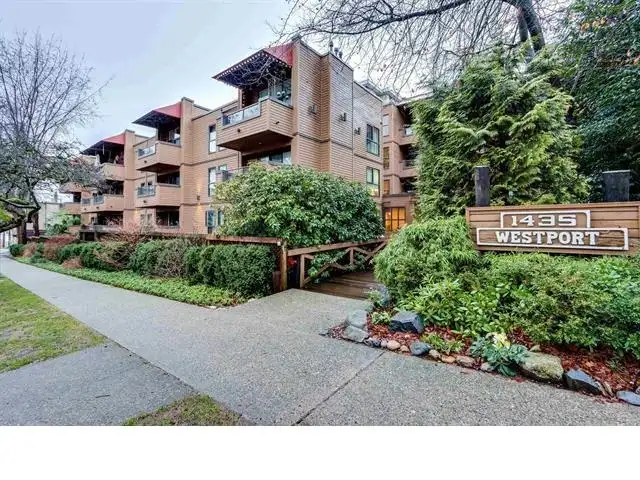 309 1435 NELSON STREET - photo 1 of 13