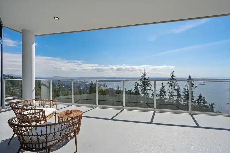 1003 3963 UPLANDS WAY - photo 2 of 40