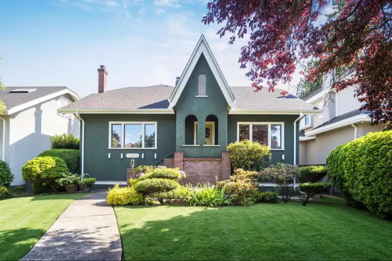 1986 W 43RD AVENUE - photo 1 of 26