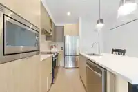 410 20695 EASTLEIGH CRESCENT - thumbnail 16