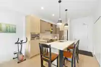 410 20695 EASTLEIGH CRESCENT - thumbnail 17