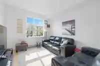 410 20695 EASTLEIGH CRESCENT - thumbnail 9