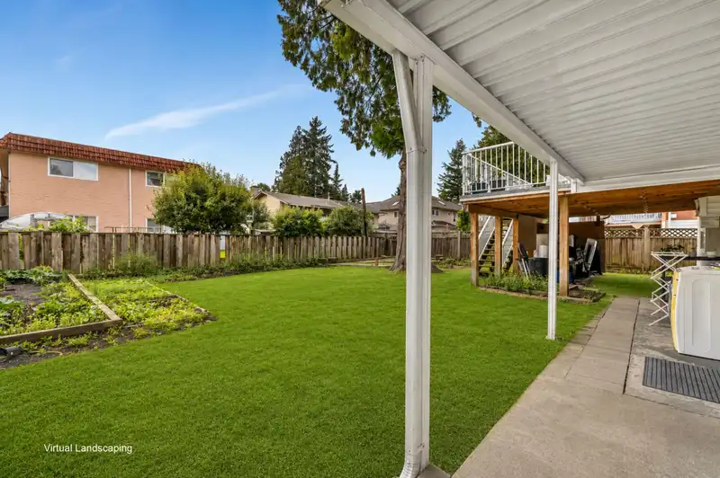 11786 86 AVENUE - photo 4 of 36