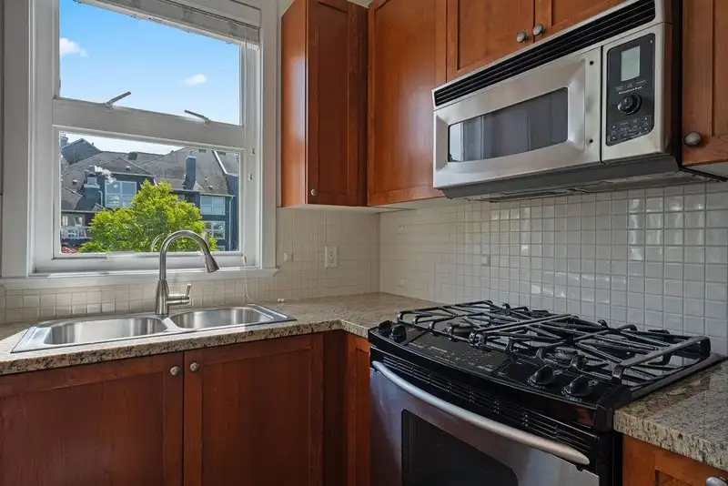306 4600 WESTWATER DRIVE - photo 4 of 34
