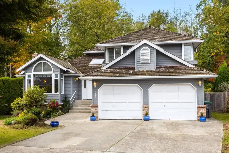 6173 PARKSIDE COURT - photo 1 of 40