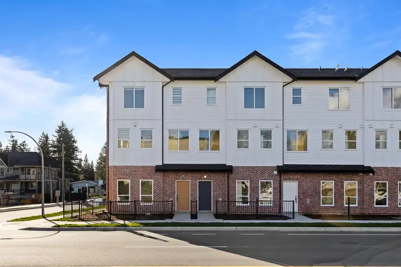 6 31981 CORAL AVENUE - photo 4 of 35