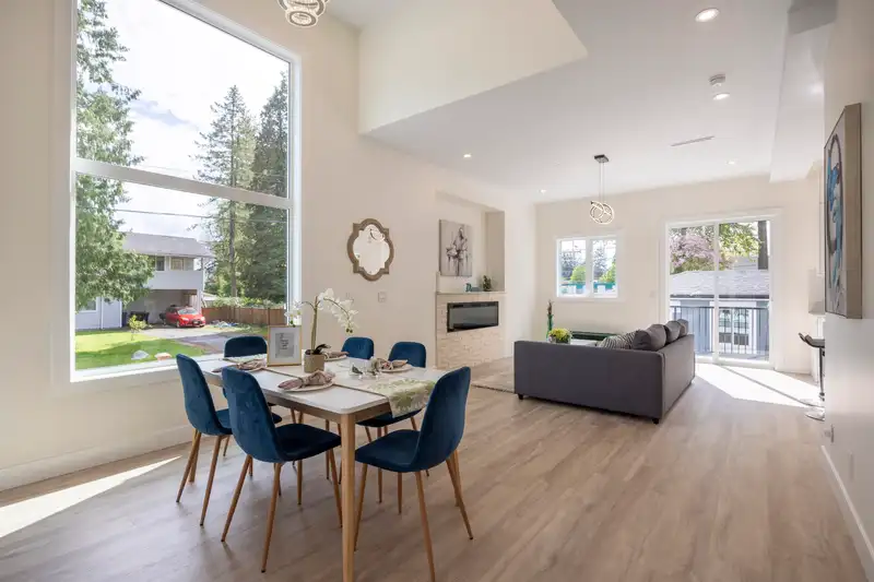 3321 OXFORD STREET - photo 4 of 40