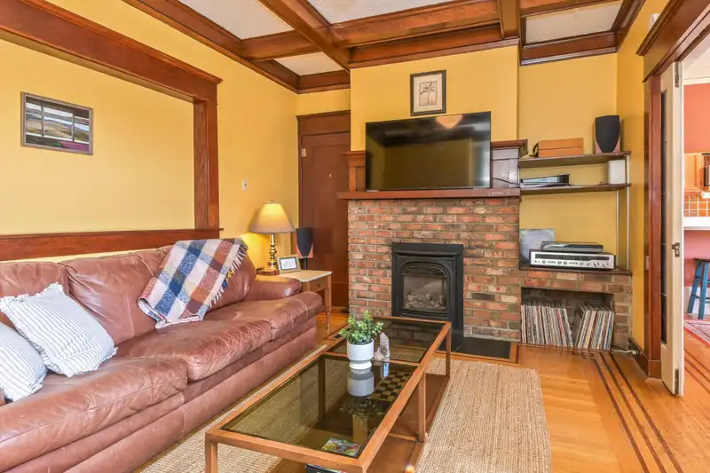 3422 - 3424 W 2ND AVENUE - photo 4 of 25