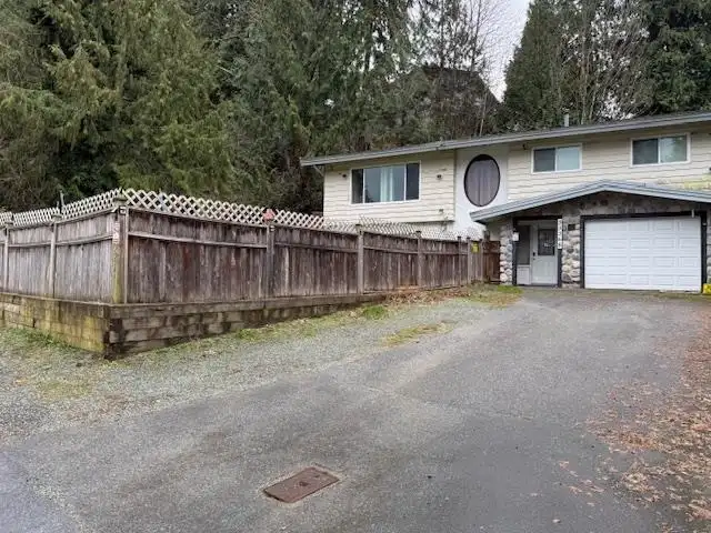 33368 KNIGHT AVENUE - photo 2 of 7