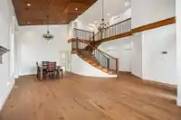 20307 98A AVENUE - thumbnail 2