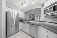 206 20120 56 AVENUE - thumbnail 6