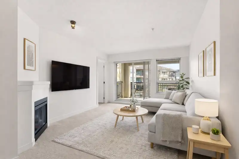 307 6828 ECKERSLEY ROAD - photo 1 of 38