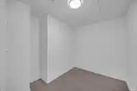 810 1588 JOHNSTON ROAD - thumbnail 15