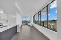 810 1588 JOHNSTON ROAD - thumbnail 19