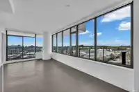 810 1588 JOHNSTON ROAD - thumbnail 21