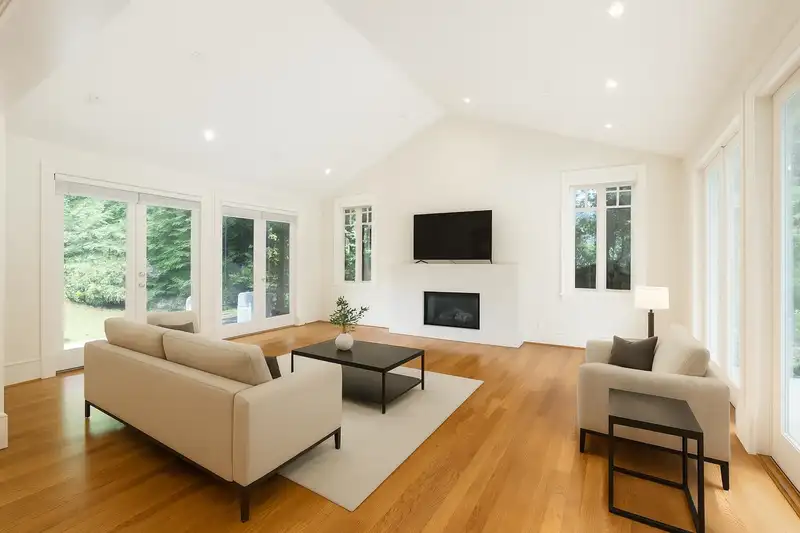 920 PYRFORD ROAD - photo 4 of 40