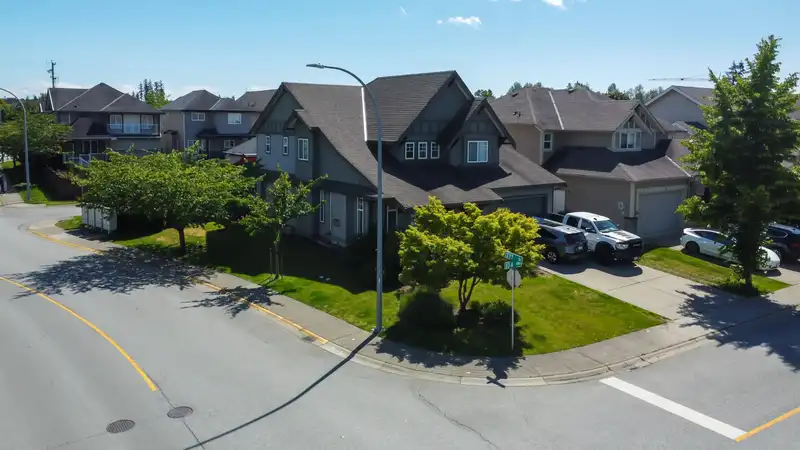 21090 83A AVENUE - photo 1 of 36