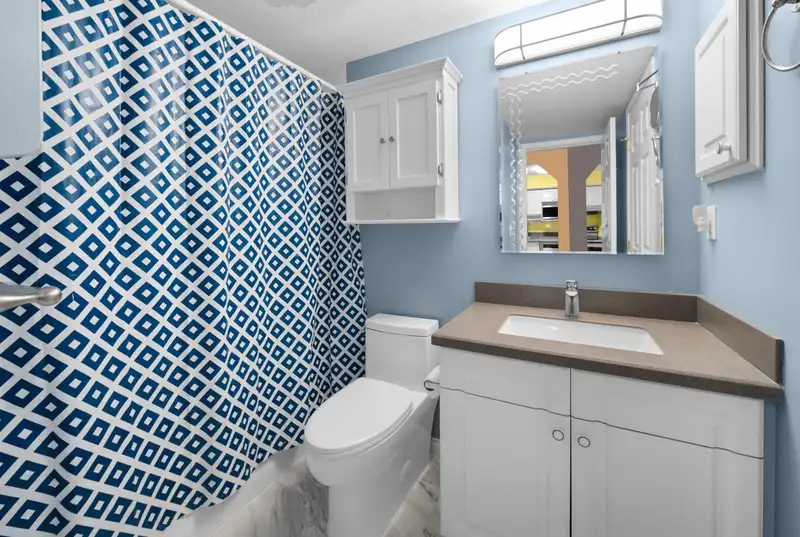 102 20727 DOUGLAS CRESCENT - photo 3 of 22