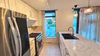 1 7911 ACKROYD ROAD - thumbnail 11