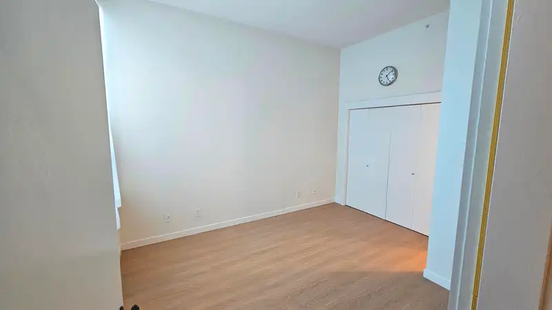 1 7911 ACKROYD ROAD - photo 4 of 25