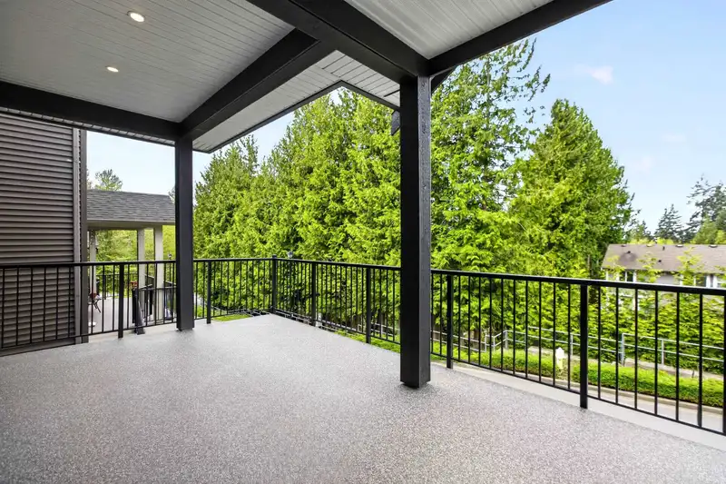 5 23527 LARCH AVENUE - photo 3 of 39