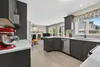 290 SANTIAGO STREET - thumbnail 12