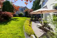6068 163A STREET - thumbnail 31