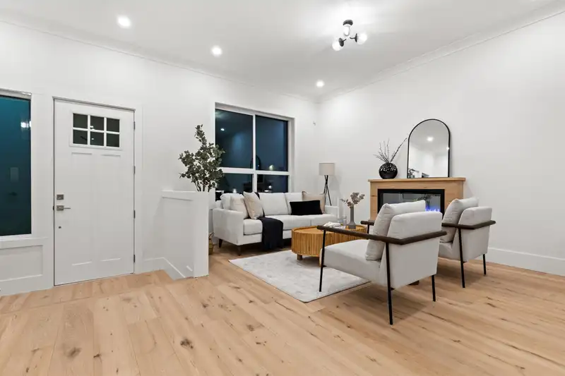 102 16623 18A AVENUE - photo 3 of 40