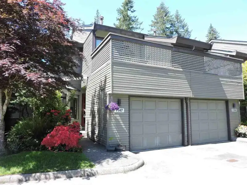 1147 MONTROYAL BOULEVARD - photo 1 of 25