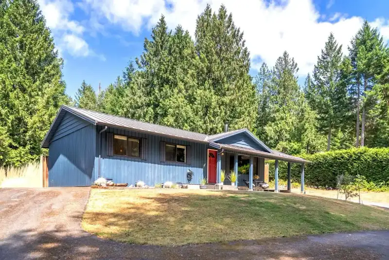 4746 BOSUN WAY - photo 1 of 30
