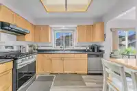 8020 DOMINION PLACE - thumbnail 9