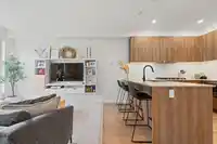 7 533 E 3RD STREET - thumbnail 4