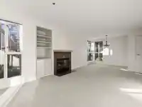 202 1551 MARINER WALK - thumbnail 4