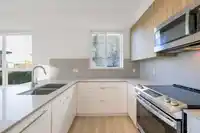 104 11913 BURNETT STREET - thumbnail 4