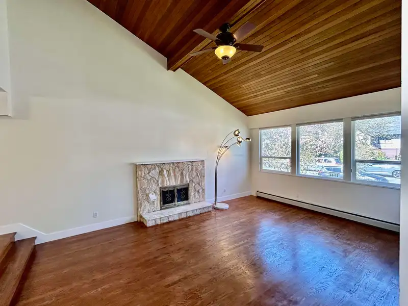 1544 W 68TH AVENUE - photo 3 of 34