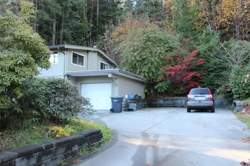 1472 PIPELINE ROAD - photo 3 of 23