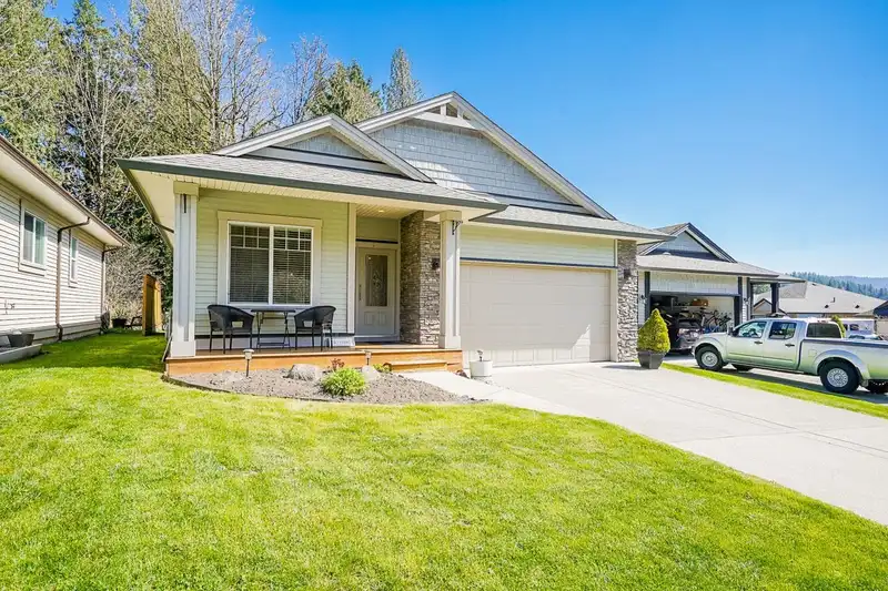 4 11540 GLACIER DRIVE - photo 1 of 37