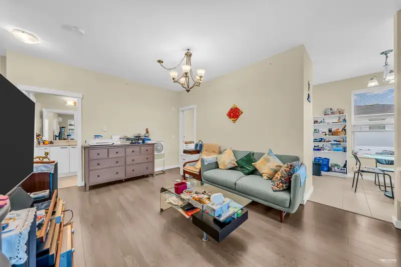413 9388 MCKIM WAY - photo 4 of 27
