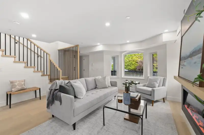 2436 W 49TH AVENUE - photo 4 of 35