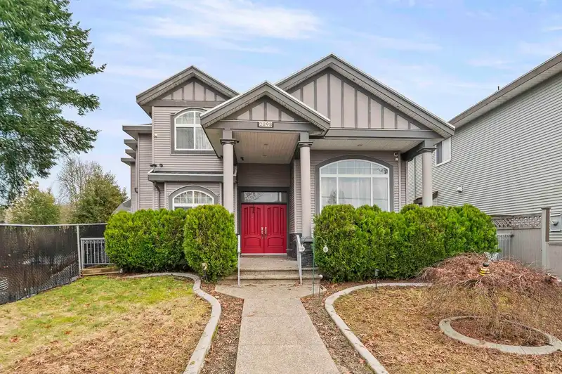 2898 STATION ROAD - photo 1 of 39