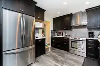 7695 115A STREET - thumbnail 15