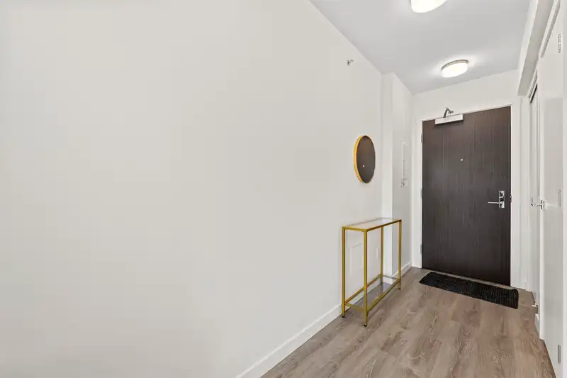 2109 13350 CENTRAL AVENUE - photo 2 of 31