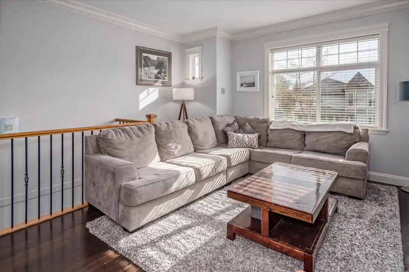 4364 MEIGHEN PLACE - photo 4 of 39