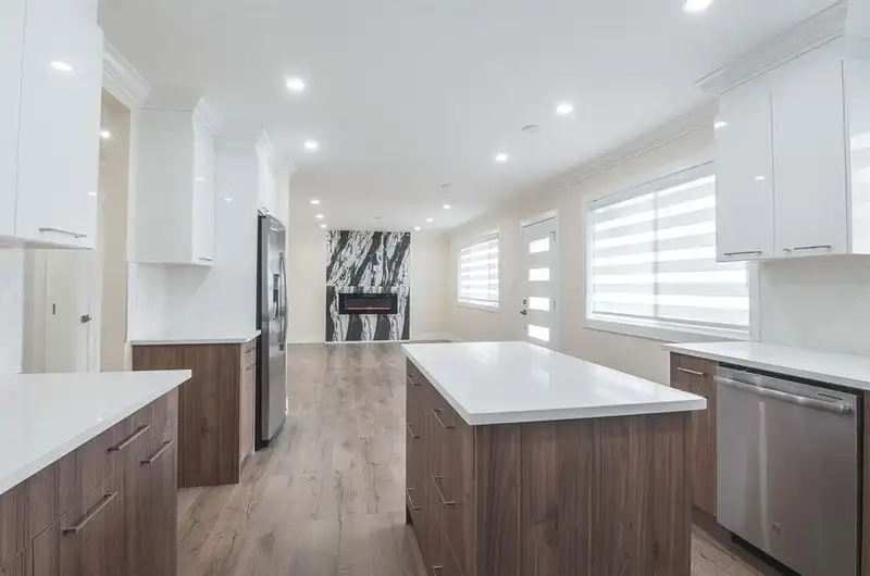 20543 50A AVENUE - photo 1 of 36