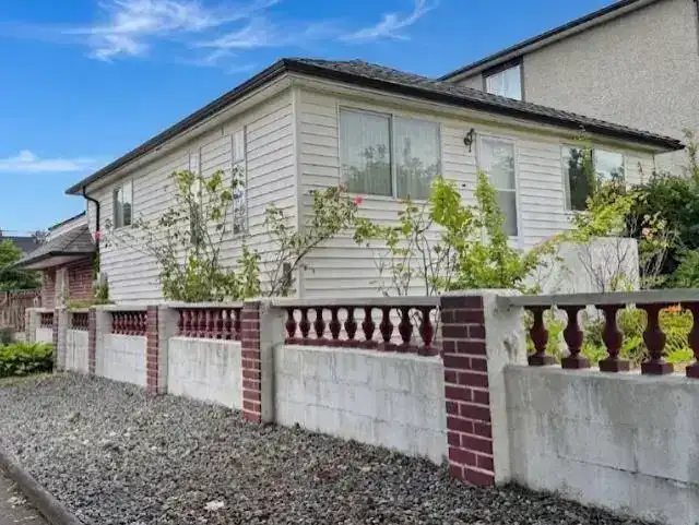 1750 SLOCAN STREET - photo 1 of 1