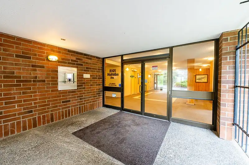 211 2101 MCMULLEN AVENUE - photo 4 of 35