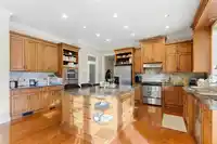 20326 74B AVENUE - thumbnail 8